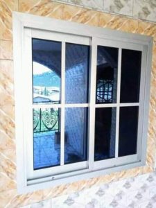 fenêtre sur mesure à Logonna-Daoulas